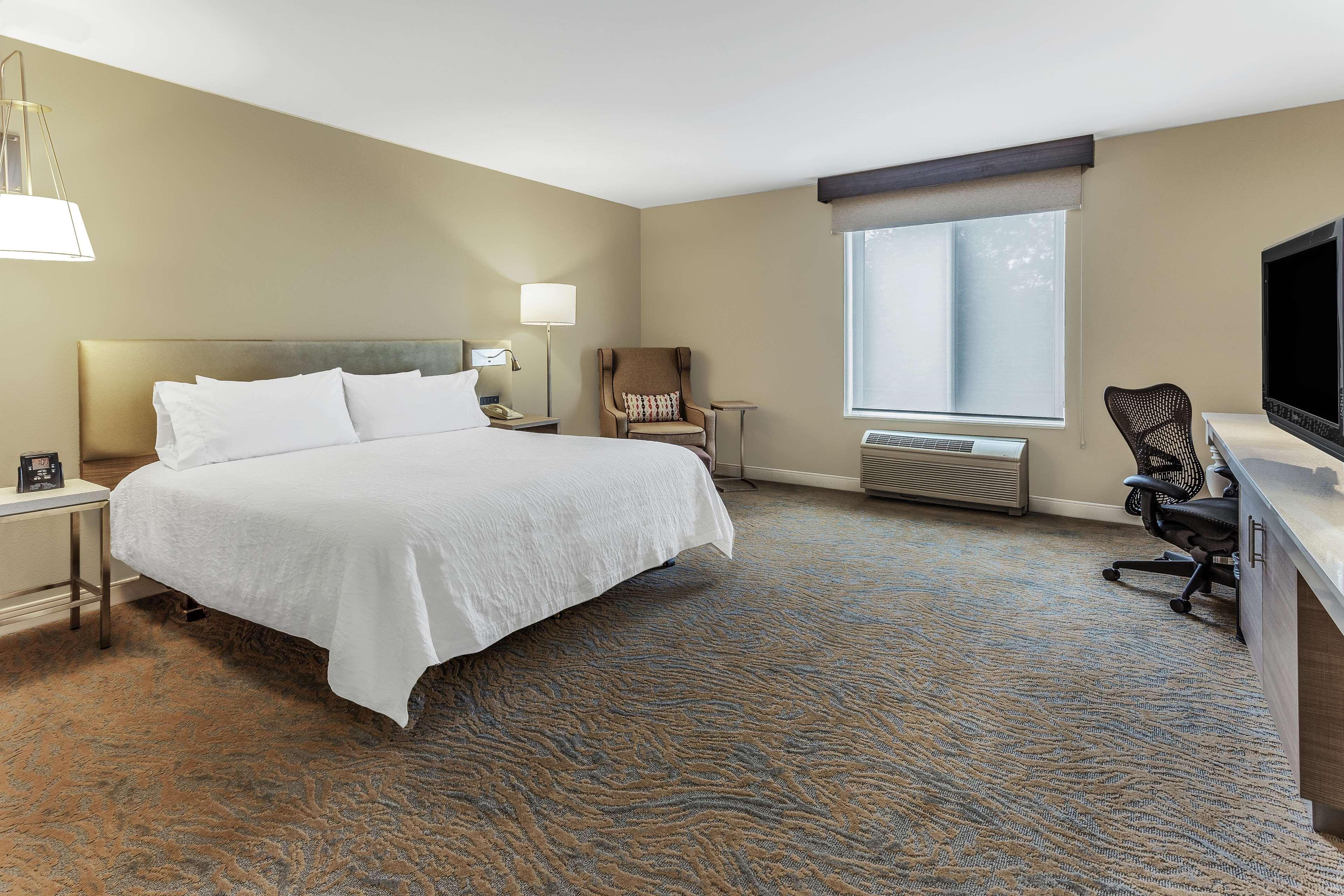 Hilton Garden Inn Сейнт Чарлз Екстериор снимка