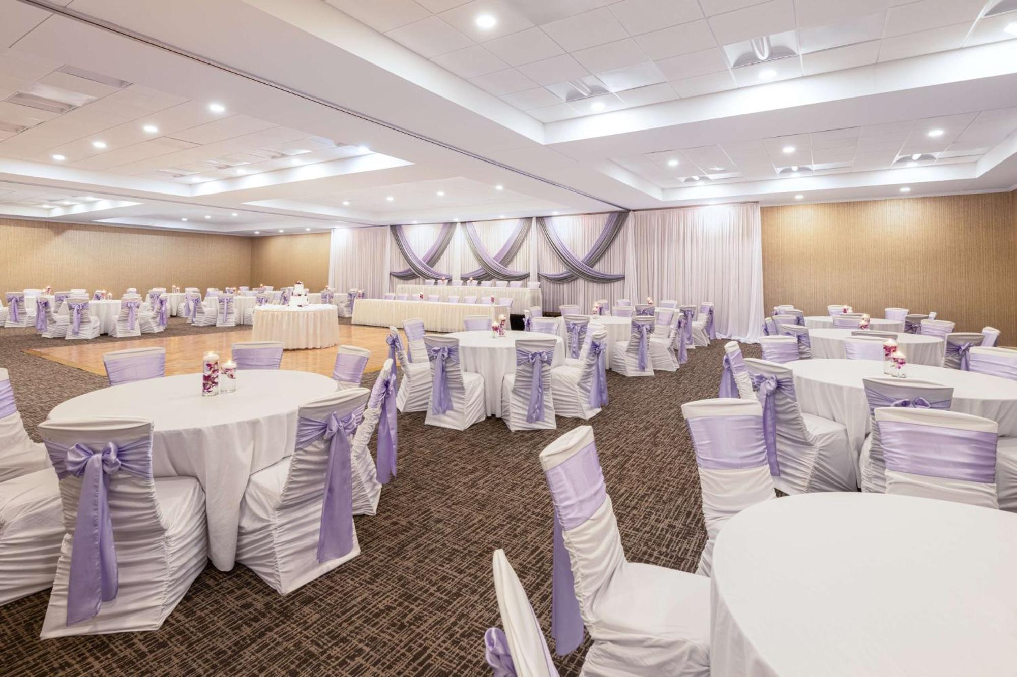 Hilton Garden Inn Сейнт Чарлз Екстериор снимка